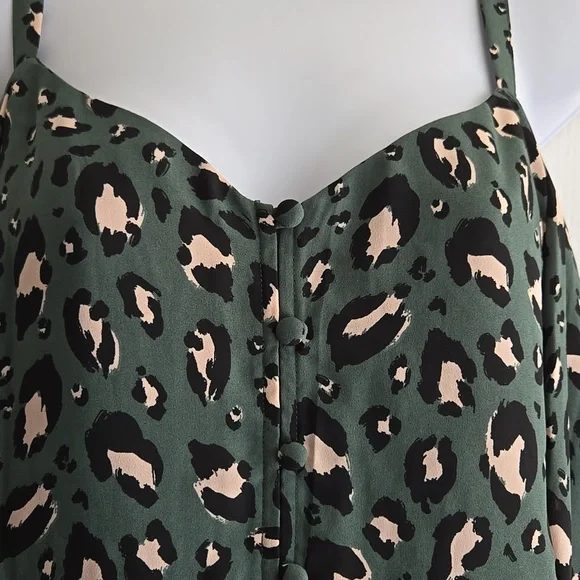 Torrid | Cami Tank/ Swing Green Leopard Top - Picture 8 of 9